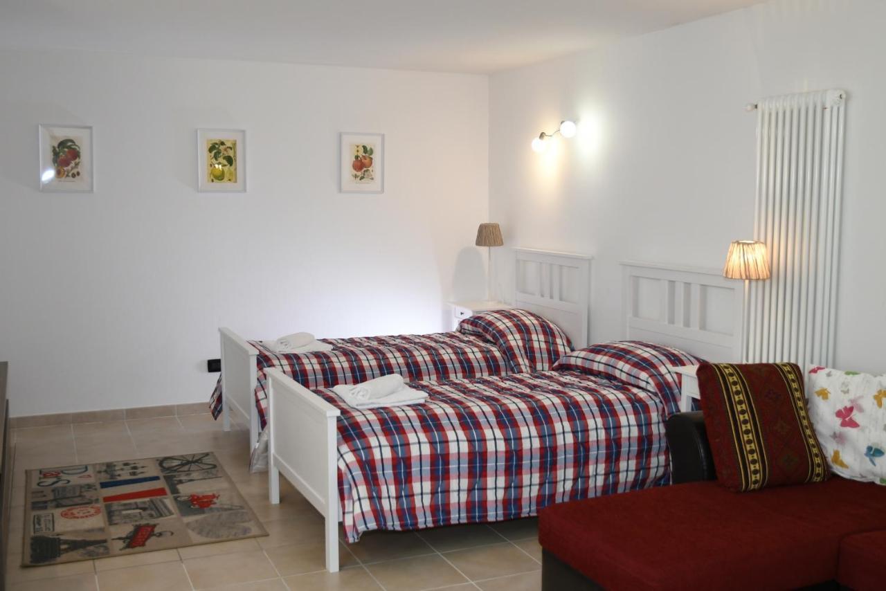 Apartment Gli Ulivi 4 - Tremezzina Tremezzo Luaran gambar