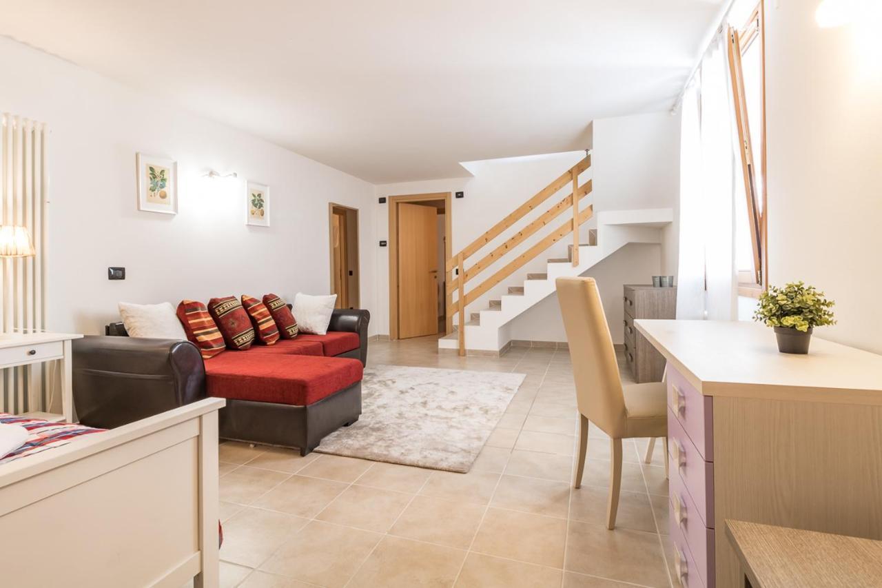 Apartment Gli Ulivi 4 - Tremezzina Tremezzo Luaran gambar